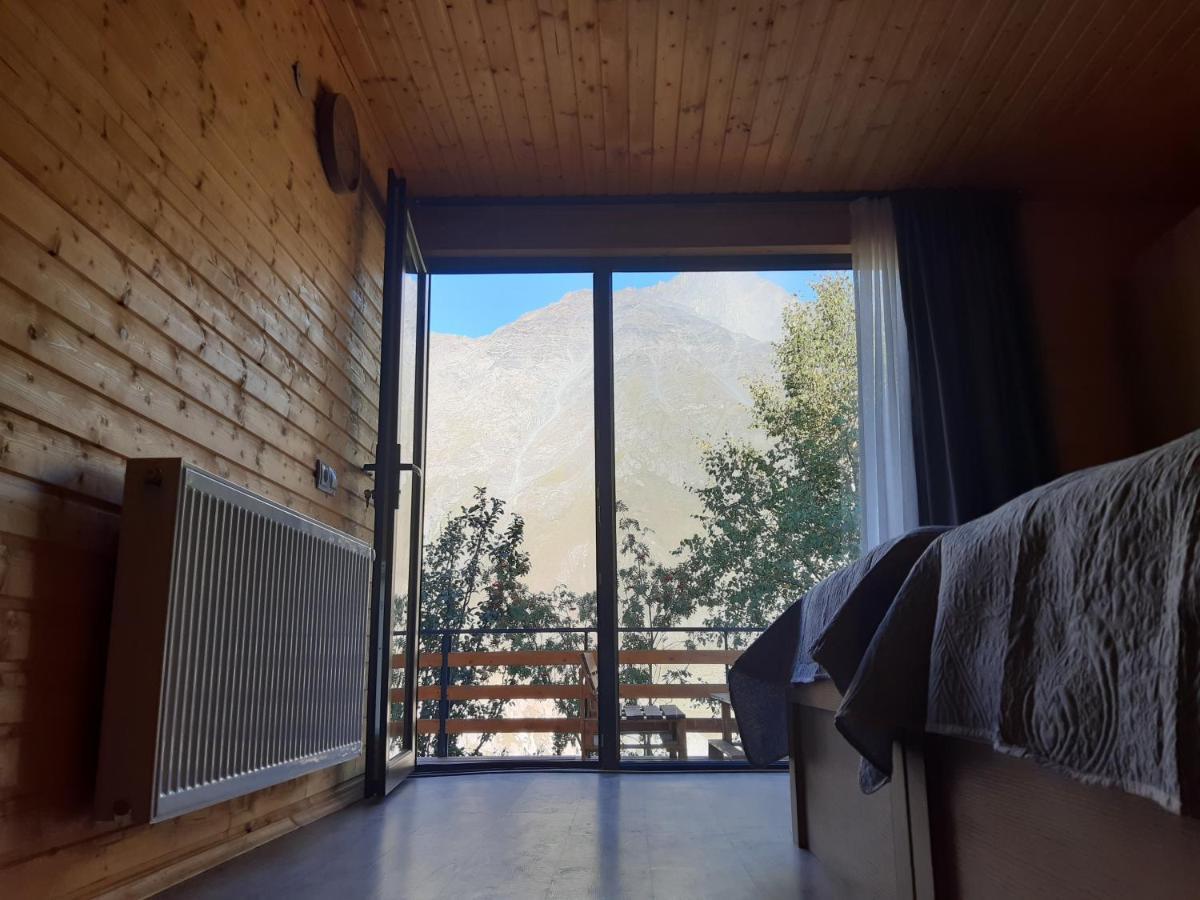 My Space Kazbegi Eksteriør bilde