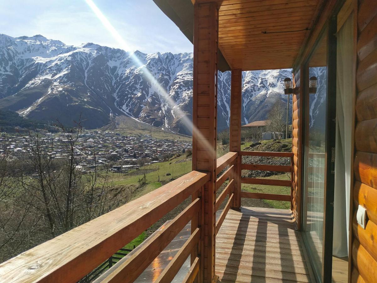 My Space Kazbegi Eksteriør bilde