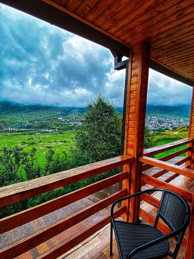My Space Kazbegi Eksteriør bilde